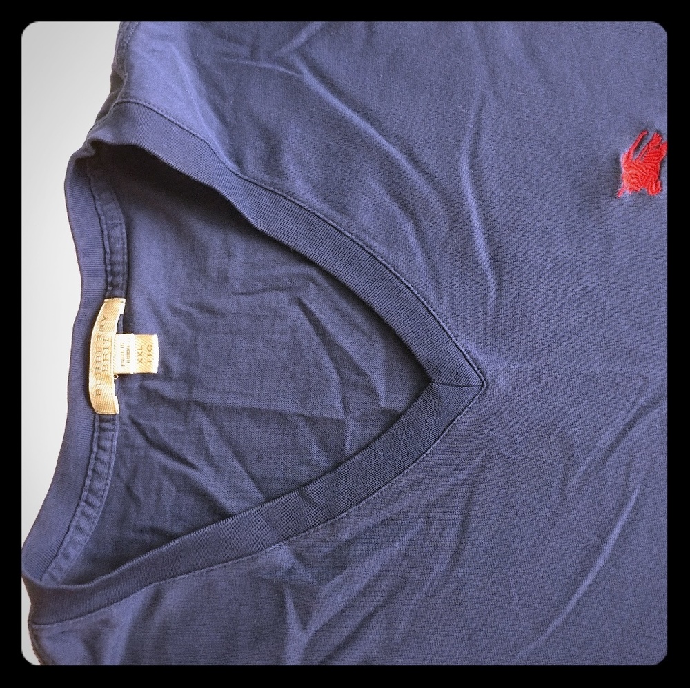 Burberry v-neck men's t-shirt